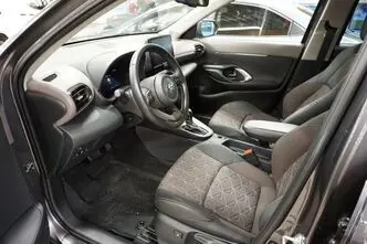 Toyota Yaris Cross, 1.5, 68 kW, hybrid, automatic, front-wheel drive