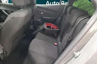 Peugeot 2008, electric, automatic, front-wheel drive