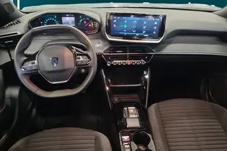 Peugeot 2008, electric, automatic, front-wheel drive