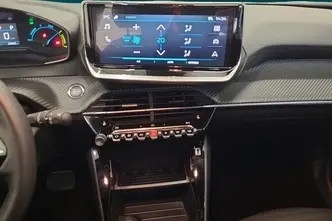 Peugeot 2008, electric, automatic, front-wheel drive