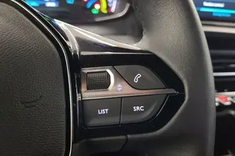 Peugeot 2008, electric, automatic, front-wheel drive