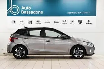 Hyundai i20, 1.0, 73.5 kW, petrol, automatic, front-wheel drive