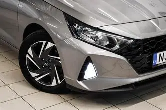 Hyundai i20, 1.0, 73.5 kW, petrol, automatic, front-wheel drive