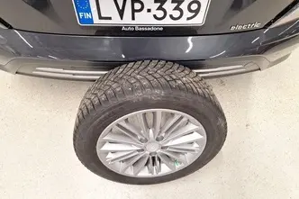 Hyundai Kona, 100 kW, elekter, automaat, esivedu