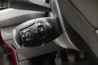 Peugeot 2008, 1.2, 60 kW, bensiin, manuaal, esivedu