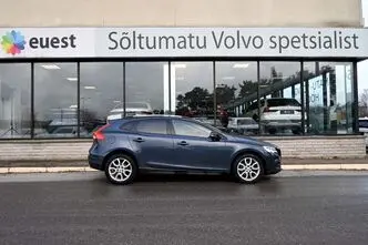 Volvo V40 Cross Country, 2.0, 110 kW, diisel, automaat, esivedu