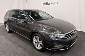 Volkswagen Passat, 2.0, 110 kW, petrol, automatic
