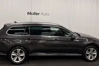 Volkswagen Passat, 2.0, 110 kW, petrol, automatic