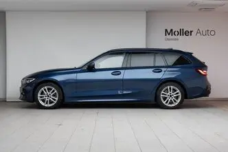 BMW 320, 2.0, 140 kW, дизель, автомат, полный привод