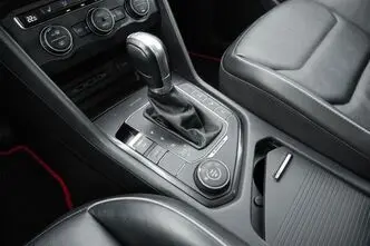 Volkswagen Tiguan, 2.0, 169 kW, petrol, automatic, four-wheel drive