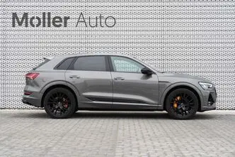 Audi e-tron, 300 kW, elekter, automaat, nelikvedu