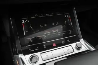 Audi e-tron, 300 kW, elekter, automaat, nelikvedu