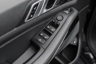 BMW X5, 3.0, 290 kW, pistikhübriid, automaat, nelikvedu