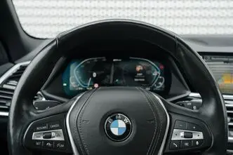 BMW X5, 3.0, 290 kW, pistikhübriid, automaat, nelikvedu