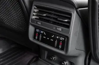 Audi Q8, 3.0, 250 kW, bensiin, automaat, nelikvedu