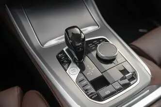 BMW X5, 3.0, 290 kW, pistikhübriid, automaat, nelikvedu