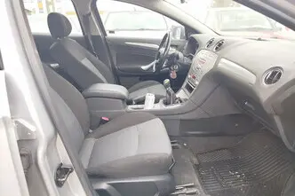 Ford Mondeo, 2.0, 107 kW, bensiin, manuaal, esivedu
