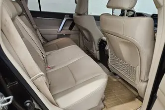 Toyota Land Cruiser, 2.8, 150 kW, diesel, automatic, four-wheel drive