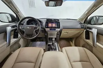 Toyota Land Cruiser, 2.8, 150 kW, diesel, automatic, four-wheel drive