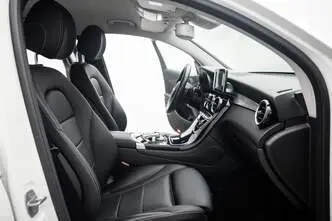 Mercedes-Benz GLC 350, 2.0, 235 kW, automatic, four-wheel drive