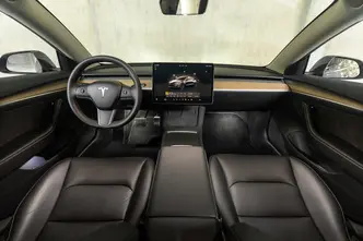 Tesla Model 3, 378 kW, electric, automatic, four-wheel drive