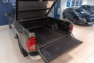 Toyota Hilux, 2.8, 150 kW, дизель, автомат, полный привод
