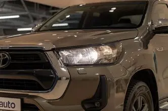 Toyota Hilux, 2.8, 150 kW, дизель, автомат, полный привод