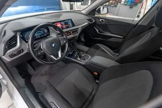 BMW 118, 1.5, 100 kW, petrol, automatic, front-wheel drive