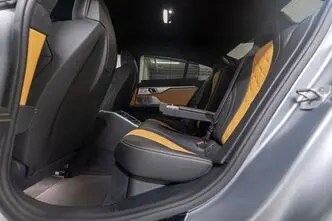 BMW M8, 4.4, 460 kW, benzīns, automātiskā, pilnpiedziņa