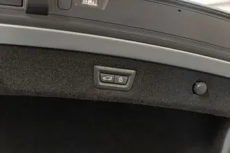 BMW M8, 4.4, 460 kW, benzīns, automātiskā, pilnpiedziņa