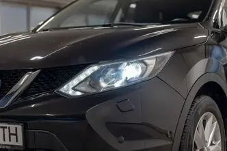 Nissan Qashqai, 1.2, 85 kW, petrol, automatic, front-wheel drive