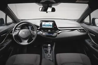 Toyota C-HR, 1.8, 72 kW, hübriid, automaat, esivedu