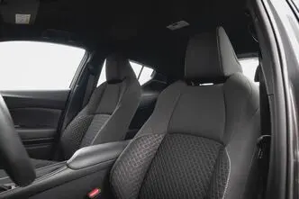 Toyota C-HR, 1.8, 72 kW, hübriid, automaat, esivedu