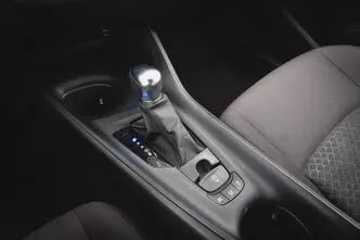 Toyota C-HR, 1.8, 72 kW, hübriid, automaat, esivedu