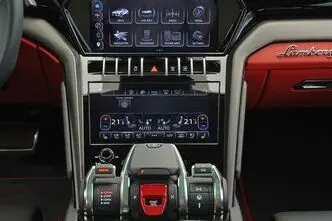 Lamborghini Urus, 4.0, 490 kW, бензин, автомат, полный привод