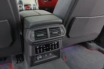 Lamborghini Urus, 4.0, 490 kW, бензин, автомат, полный привод