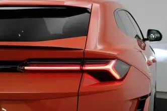 Lamborghini Urus, 4.0, 490 kW, бензин, автомат, полный привод