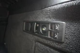 BMW, 102 kW, elekter, automaat, nelikvedu