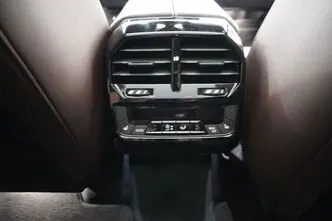 BMW, 102 kW, elekter, automaat, nelikvedu