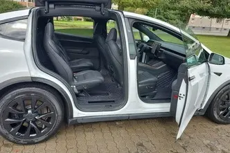 Tesla Model X, elekter, automaat, nelikvedu