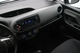 Toyota Yaris, 1.5, 82 kW, bensiin, manuaal, esivedu