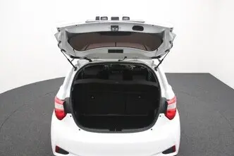 Toyota Yaris, 1.5, 82 kW, bensiin, manuaal, esivedu