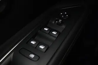 Peugeot 3008, 1.6, 88 kW, diisel, manuaal, esivedu