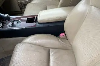 Lexus IS 250, bensiin, automaat