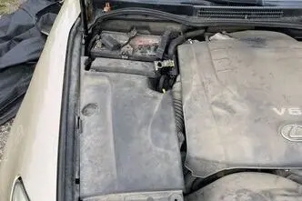 Lexus IS 250, bensiin, automaat