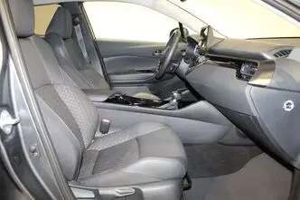 Toyota C-HR, 1.8, 72 kW, hübriid, automaat, esivedu