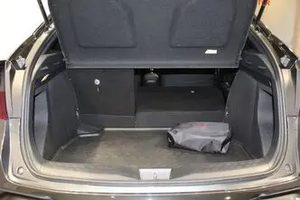 Toyota C-HR, 1.8, 72 kW, hübriid, automaat, esivedu