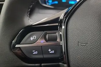 Peugeot 2008, электричество, автомат, передний привод