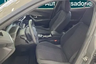 Peugeot 2008, электричество, автомат, передний привод