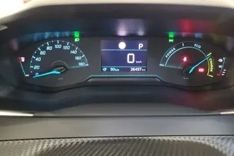 Peugeot 2008, электричество, автомат, передний привод